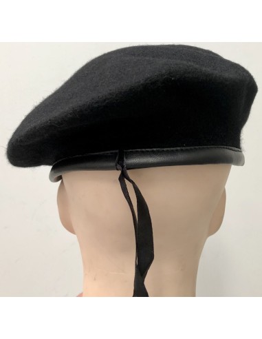 Boina negra sin emblema