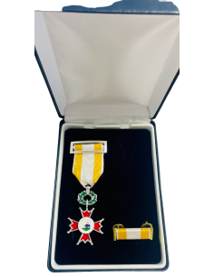 Conjunto Medalla Cruz de Plata Isabel la Católica + Pasador de diario 2