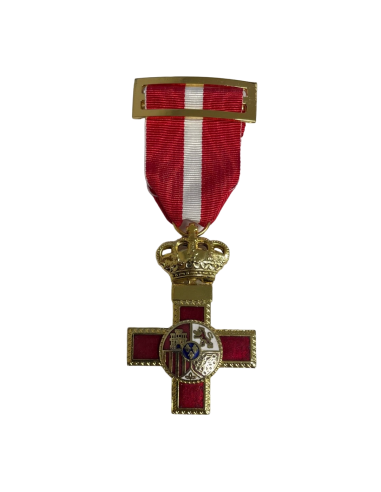 Cruz del Mérito Militar con distintivo rojo