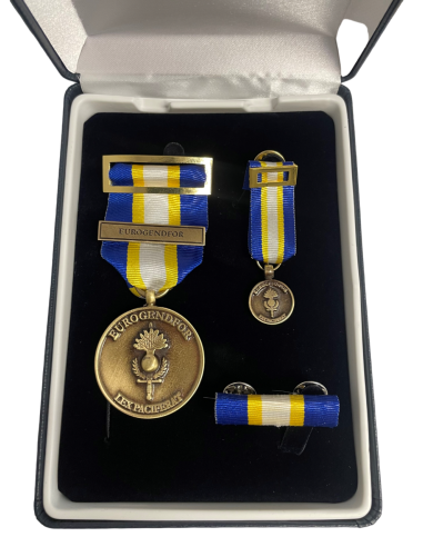 Conjunto completo Medalla Eurogendfor