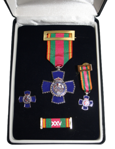 Medalla Policial 25 Años  + pasador + pin + medalla miniatura