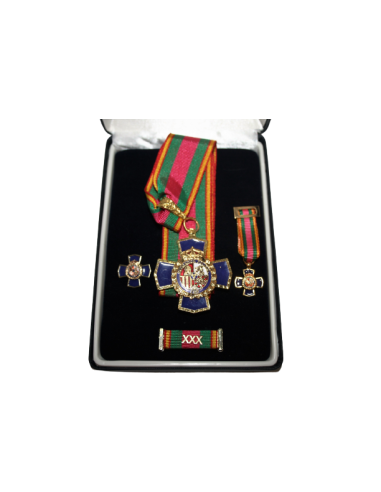 Conjunto Completo Medalla dedicación Policial 30 Años Encomienda