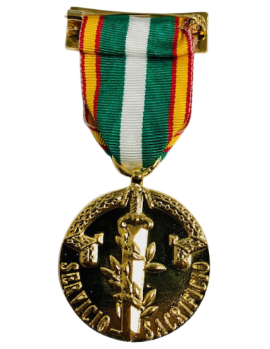 Medalla Orden del Mérito Policial Oro Pensionada