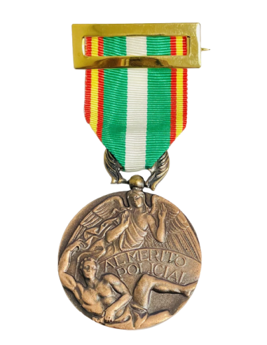 Medalla Orden del Mérito Policial Bronce Pensionada