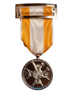 Medalla de Plata Dama orden Isabel la Católica