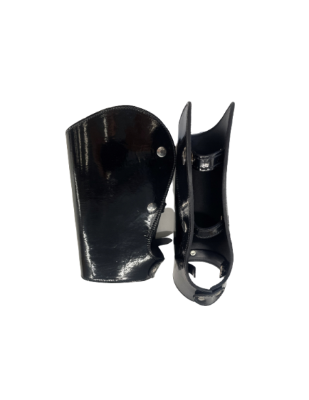 Manopla Gastador cuero Negra Charolado