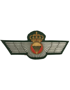 Roquisqui Brigada Paracaidista color fondo verde Guardia Civil 