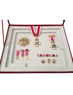 Estuche de medallas San Hermenegildo