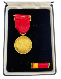 Medalla de Oro Mossos d´Escuadra distintivo Rojo +... 2