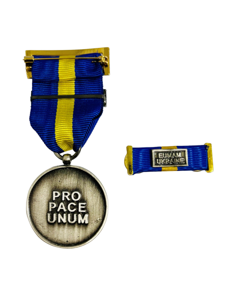 Medalla Reverso UE Operaciones ( EUMAM UKRAINE ) + Pasador de Diario Completo