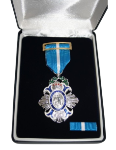 Medalla Cruz Plata Merito Civil + Pasador + Estuche de lujo