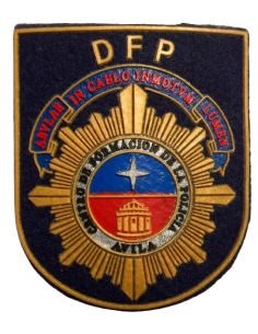 Distintivo con laña academia de policía Avila