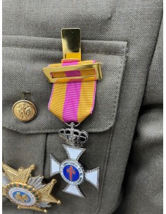 Gancho Cuelga medalla ancho con aguja 2