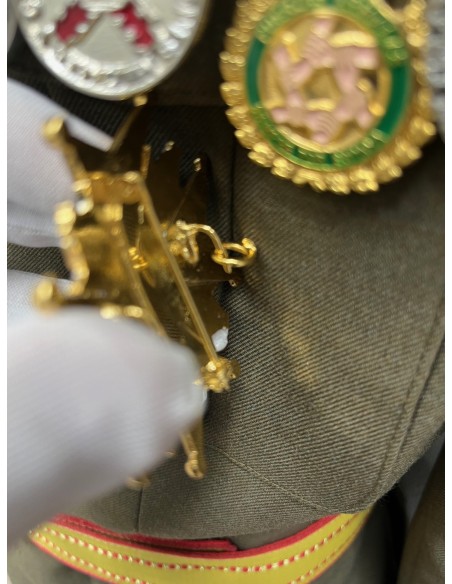 Gancho tipo Chupete para enganche de Placas a la guerrera (unidad)