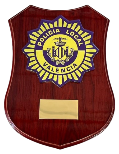 Personaliza tu Metopa de Madera con escudo Metacrilato