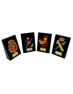 Personaliza tu Cuña de Madera escudo Metacrilato