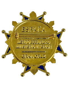 Gran Cruz Oro al Mérito a la Seguridad del Ministerio del... 2