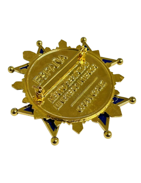 Conjunto Gran Cruz Oro al Mérito a la Seguridad del Ministerio del Interior