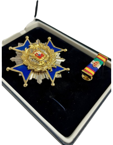Conjunto Gran Cruz Oro al Mérito a la Seguridad...