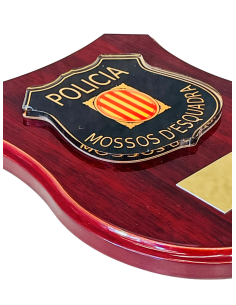 Metopa de Madera con escudo Metacrilato Mossos D´escuadra 2