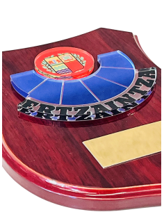 Metopa de Madera con escudo Metacrilato Ertzaintza 2